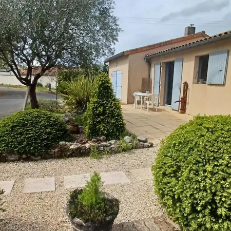 Les Lavandieres Privatunterkunft